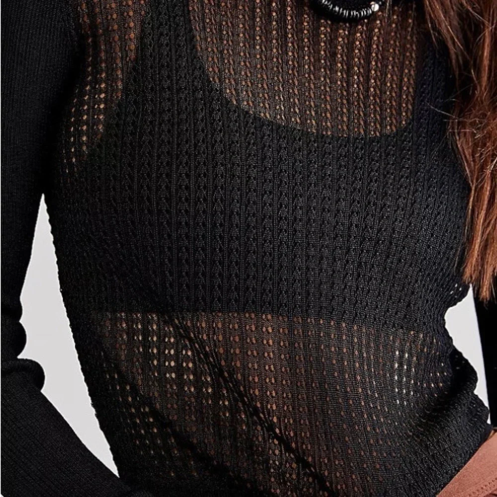Free‎ People H20 Crew Pullover Black size S NWT